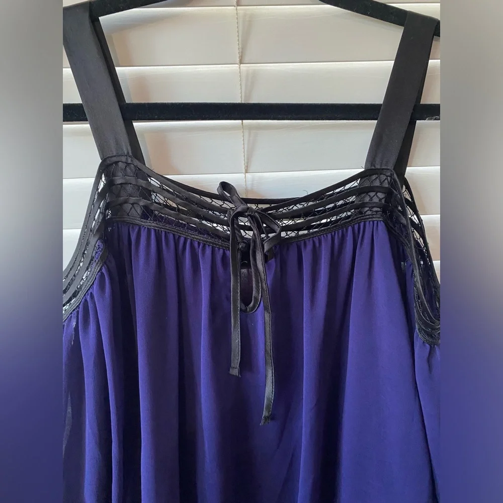 Accepting offers- Ladies Blouse - Picture 5 of 10